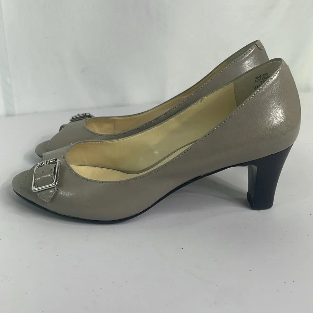Lauren Ralph Lauren DAMARIS 802143305 gray leather pumps with silver buckle